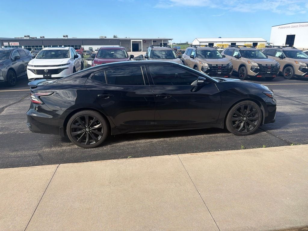 2020 Nissan Maxima SR