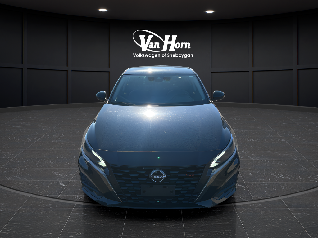2024 Nissan Altima SR