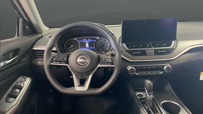 2026 Nissan Altima SR