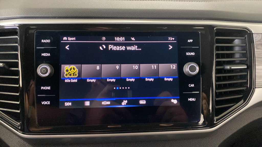 2022 Volkswagen Atlas Cross Sport 3.6L V6 SE w/Technology