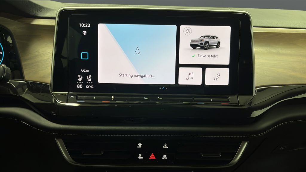 2025 Volkswagen Atlas 2.0T SE w/Technology