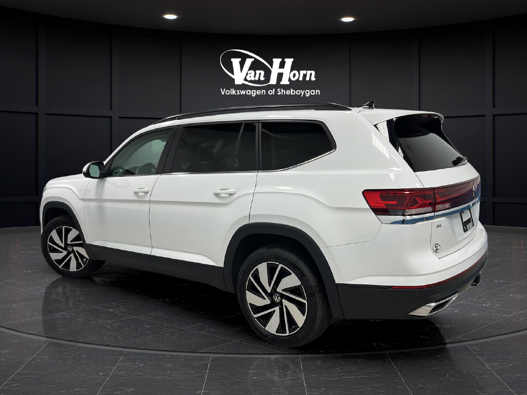 2025 Volkswagen Atlas 2.0T SE w/Technology