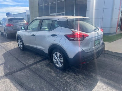 2020 Nissan Kicks S