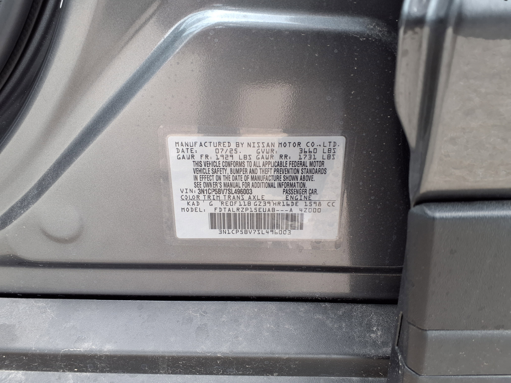 2025 Nissan Kicks Play S