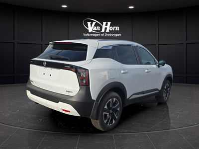 2027 Nissan Kicks SV