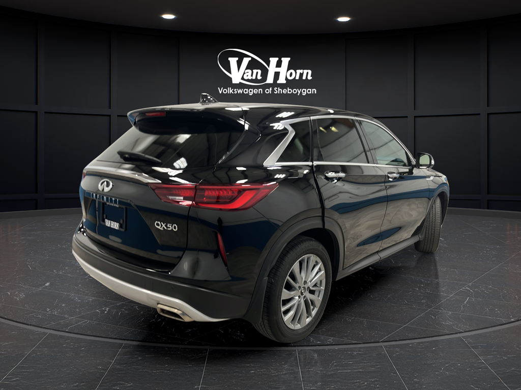 2025 INFINITI QX50 PURE