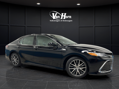 2023 Toyota Camry Hybrid XLE
