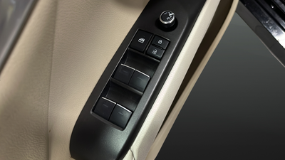 2023 Toyota Camry Hybrid XLE