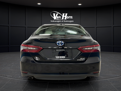 2023 Toyota Camry Hybrid XLE