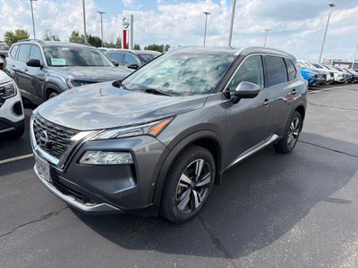 2022 Nissan Rogue SL