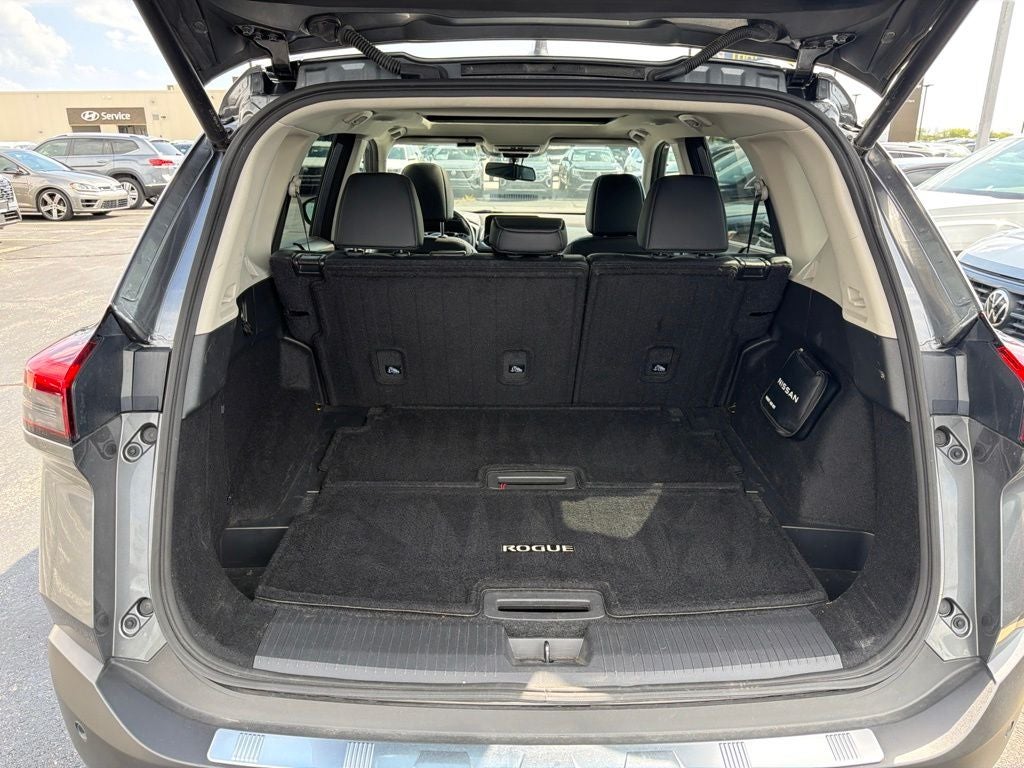 2022 Nissan Rogue SL