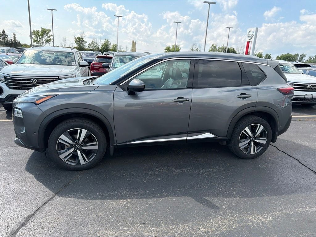2022 Nissan Rogue SL