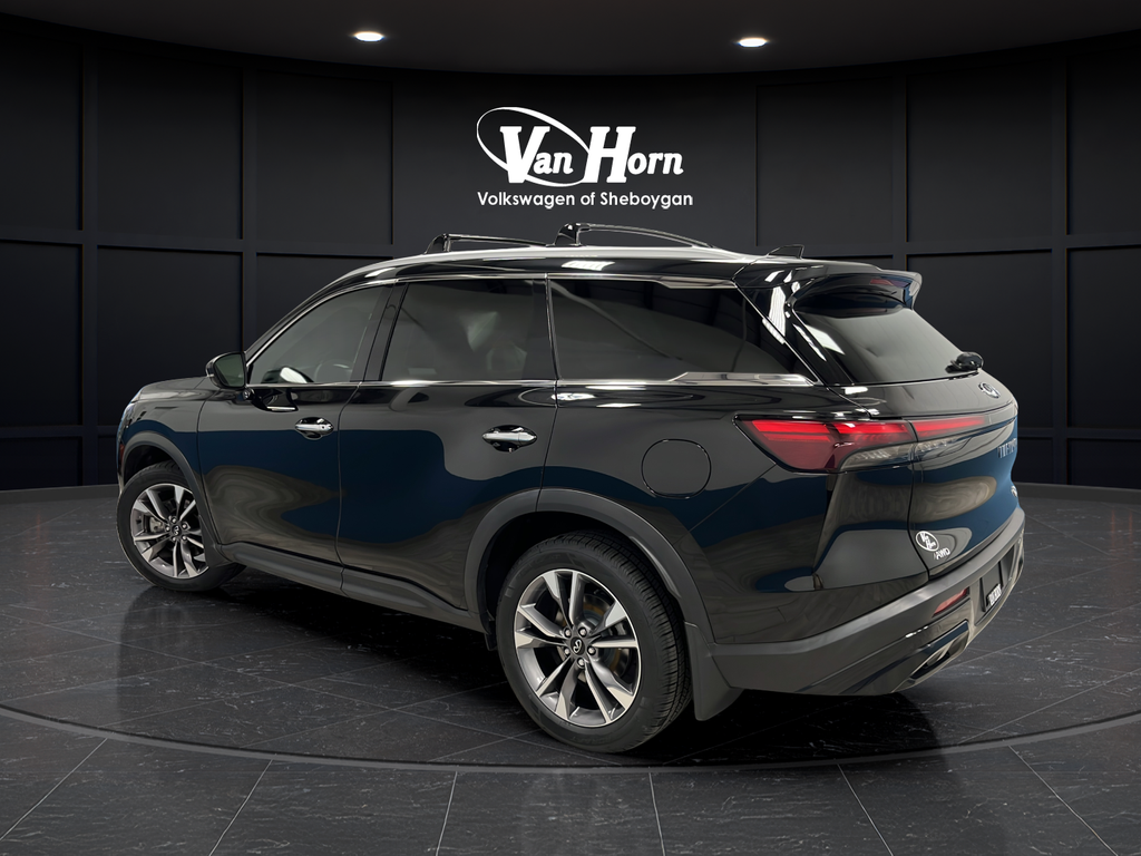 2024 INFINITI QX60 LUXE
