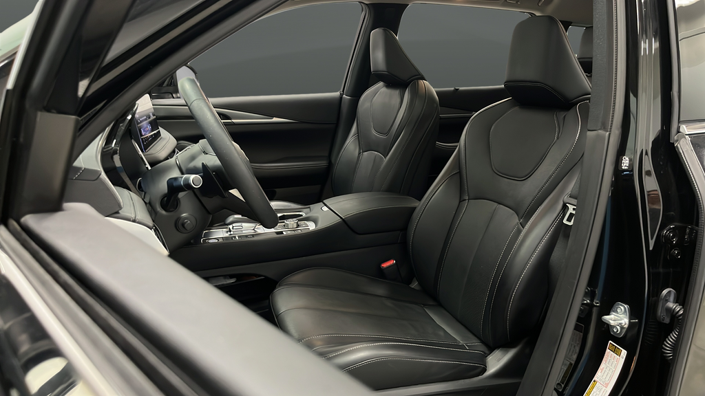 2024 INFINITI QX60 LUXE