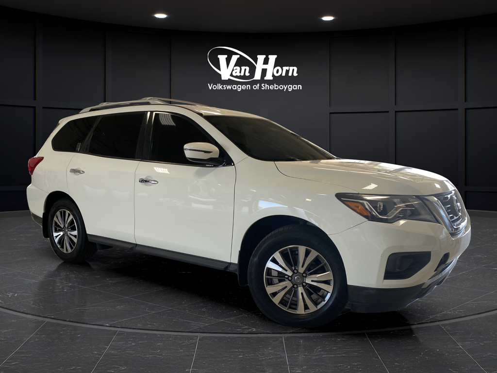 2020 Nissan Pathfinder S