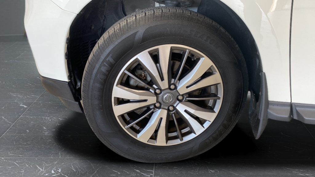 2020 Nissan Pathfinder S