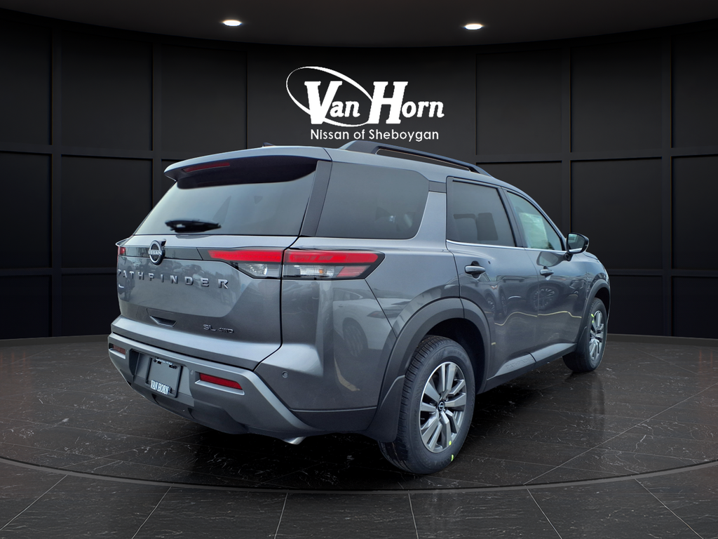 2026 Nissan Pathfinder SL