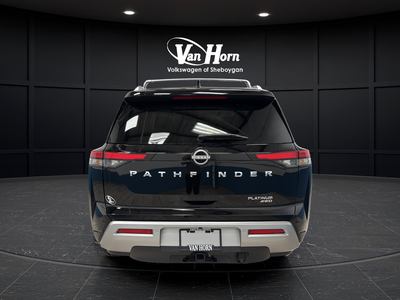 2025 Nissan Pathfinder Platinum