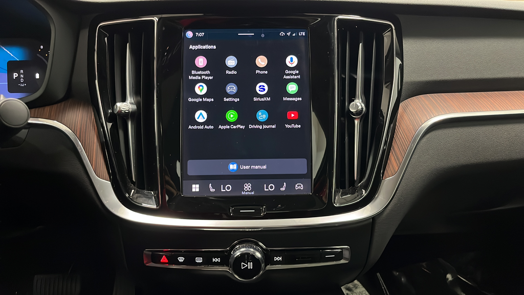 2024 Volvo S60 B5 Plus Dark Theme