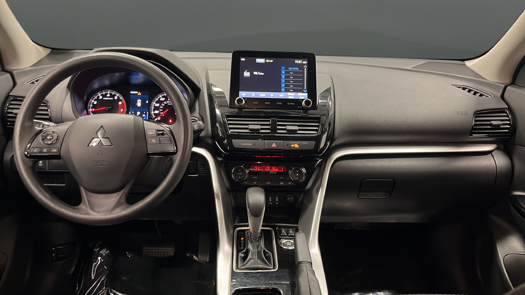 2025 Mitsubishi Eclipse Cross LE