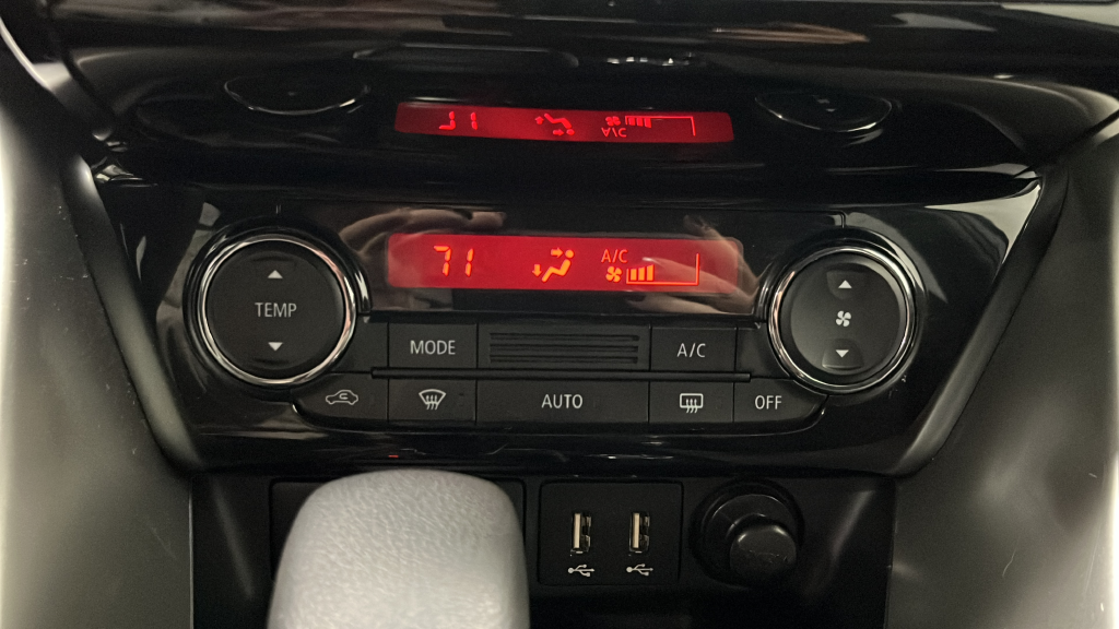 2025 Mitsubishi Eclipse Cross LE