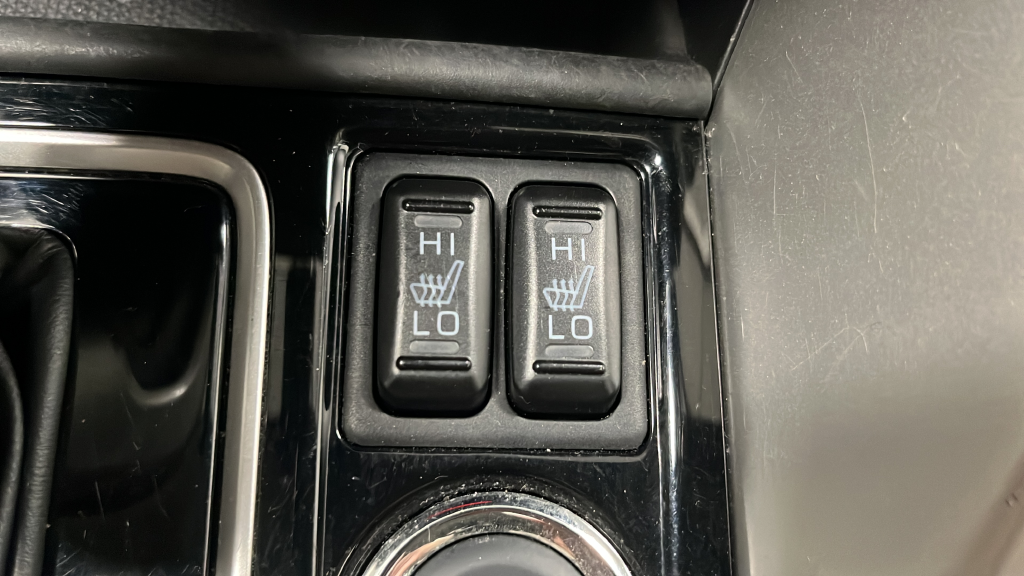 2025 Mitsubishi Eclipse Cross LE