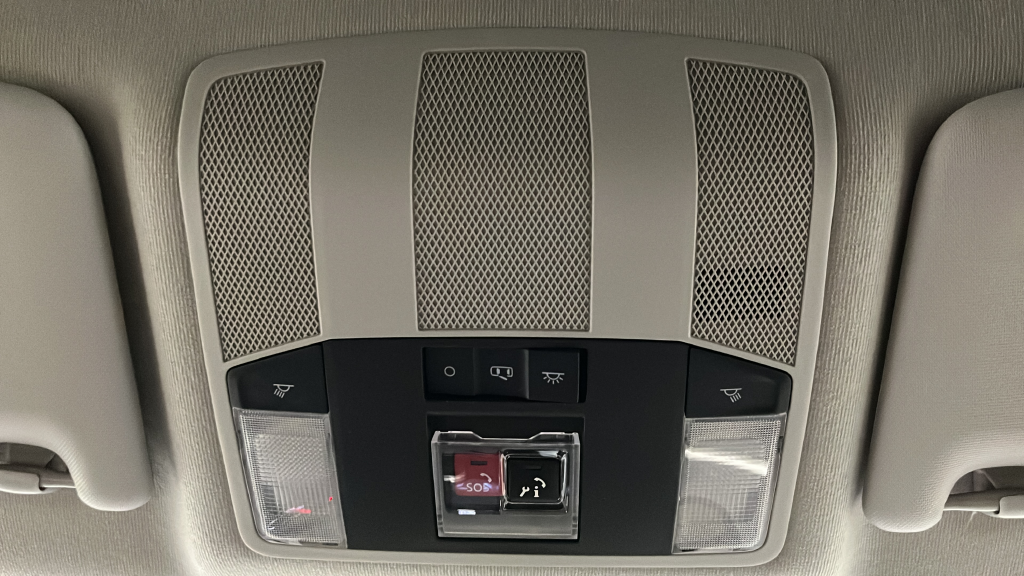 2025 Mitsubishi Eclipse Cross LE