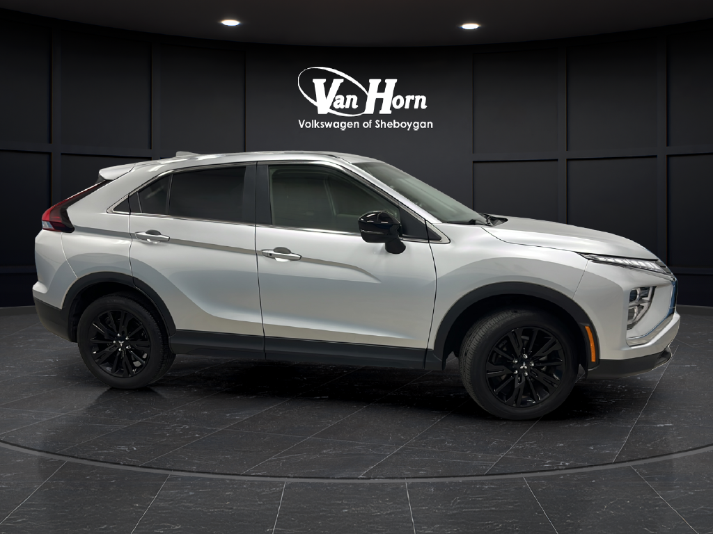 2025 Mitsubishi Eclipse Cross LE