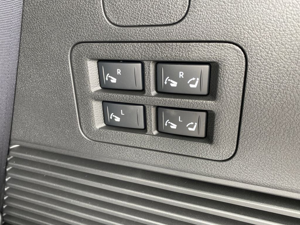 2025 Nissan Armada SL