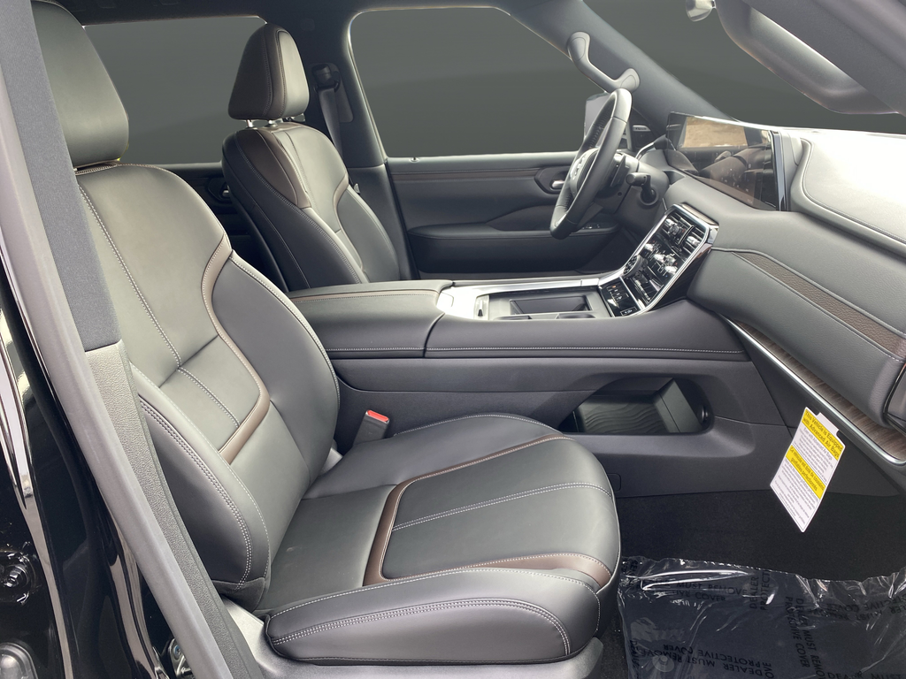 2025 Nissan Armada SL