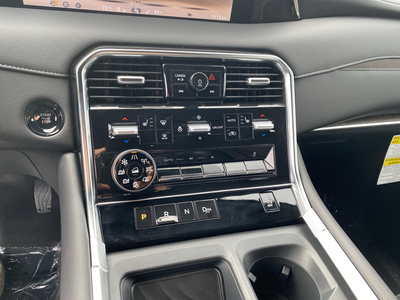 2025 Nissan Armada SL