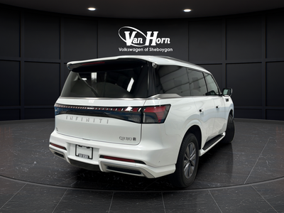 2025 INFINITI QX80 PURE