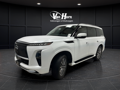 2025 INFINITI QX80 LUXE