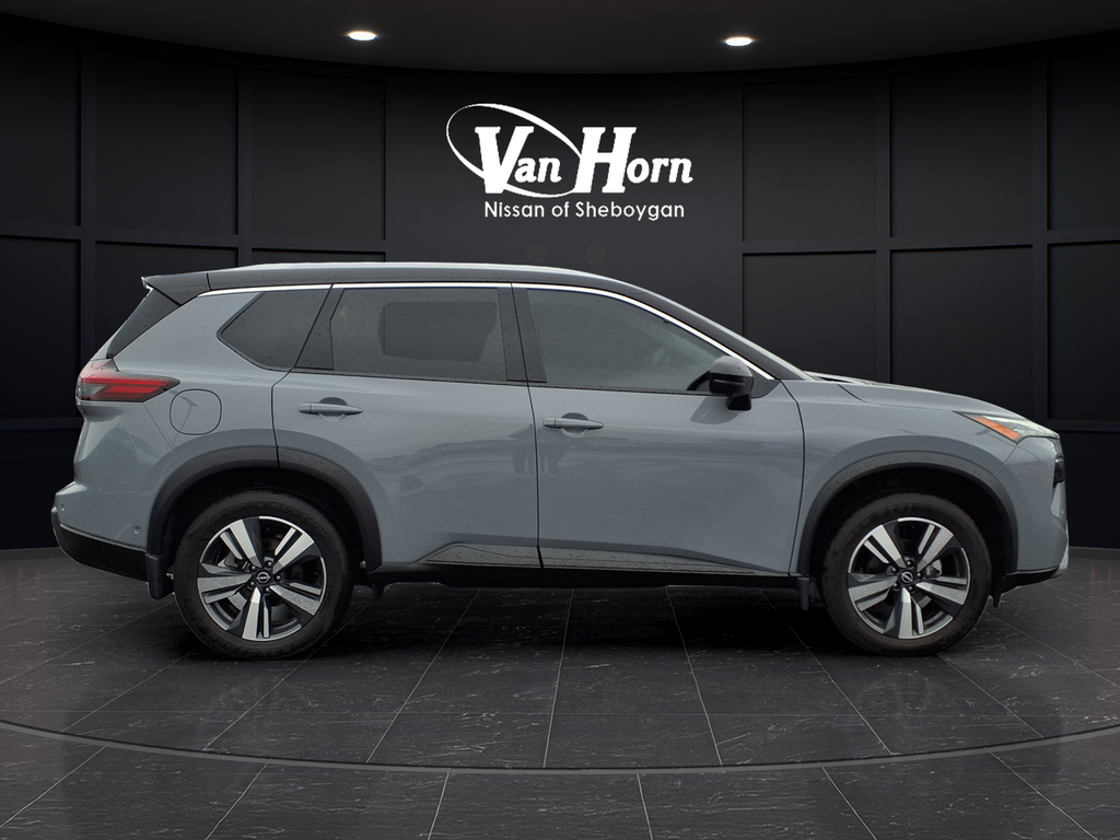 2025 Nissan Rogue SL