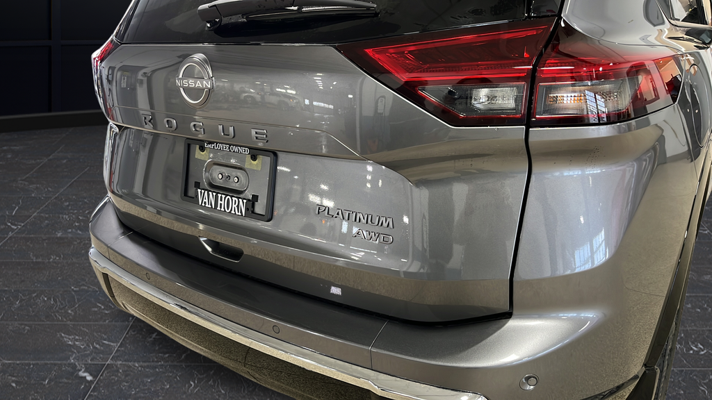 2026 Nissan Rogue Platinum