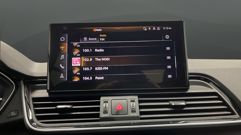 2024 Audi Q5 45 S line Premium quattro
