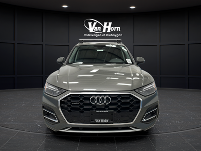 2024 Audi Q5 45 S line Premium quattro