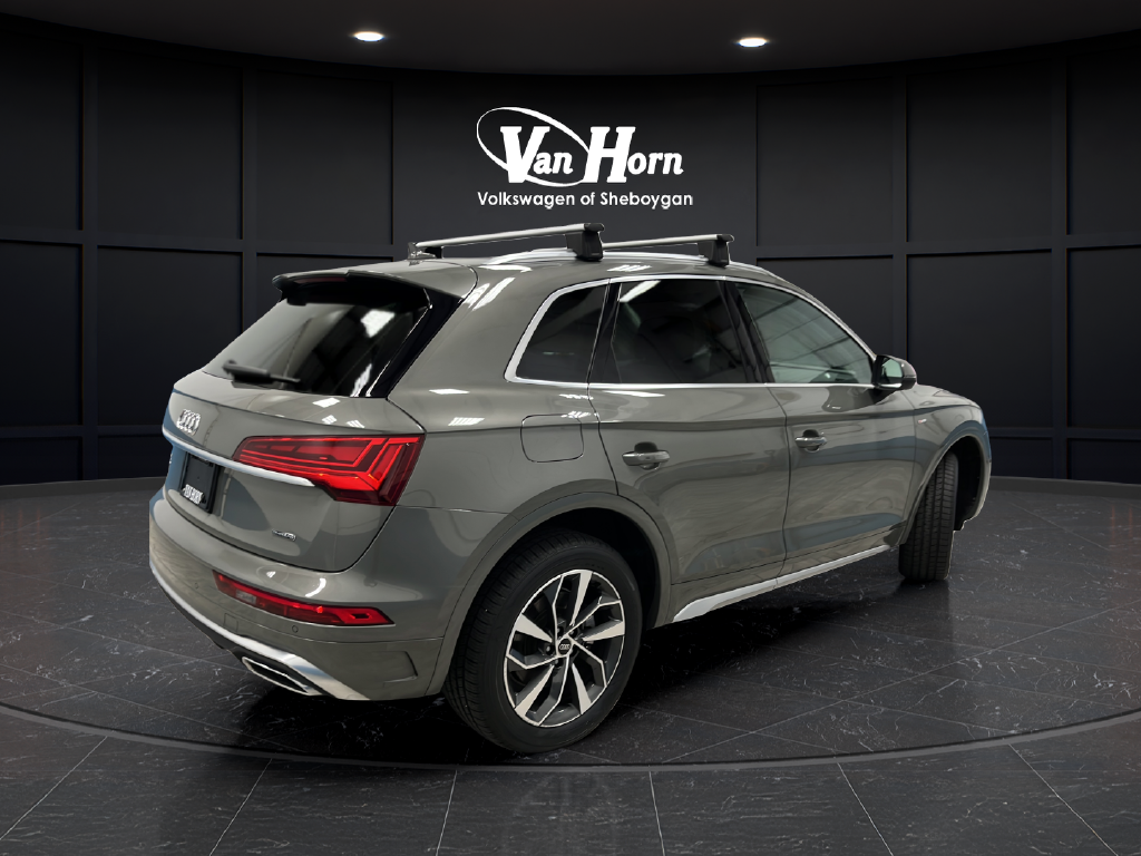 2024 Audi Q5 45 S line Premium quattro