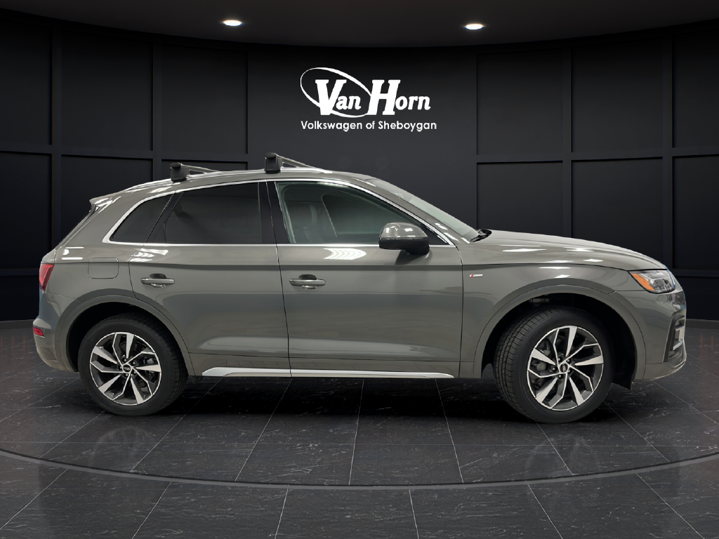 2024 Audi Q5 45 S line Premium quattro