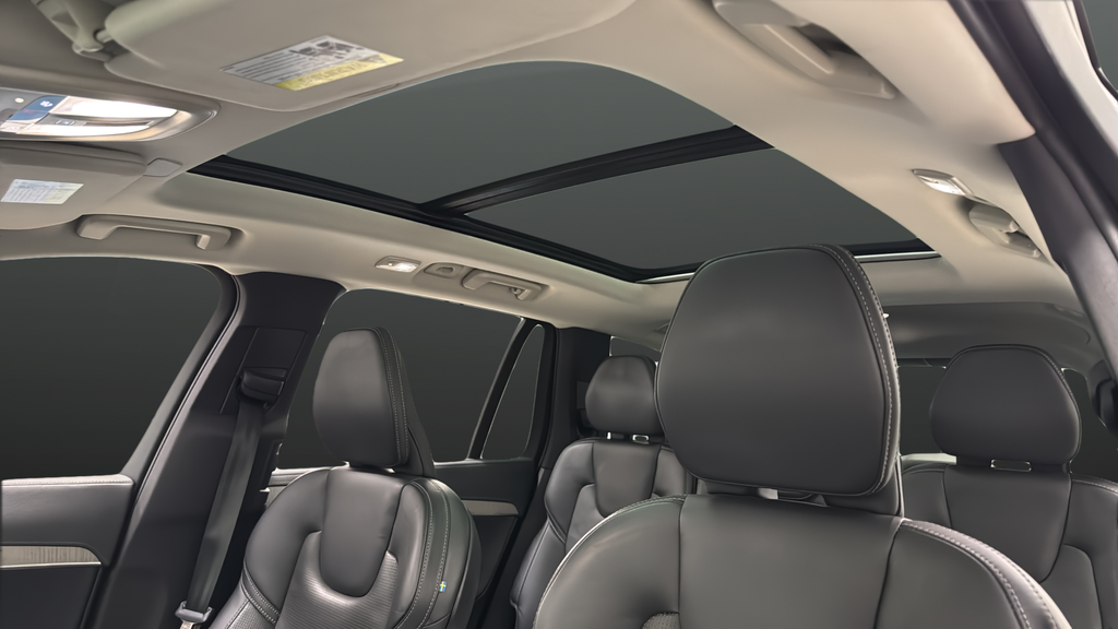2024 Volvo XC90 Recharge Plug-In Hybrid Ultimate