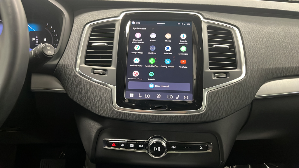 2023 Volvo XC90 B5 Core