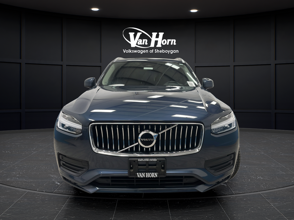 2023 Volvo XC90 B5 Core