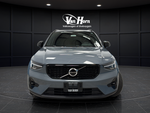 2023 Volvo XC40 B5 Plus Dark Theme