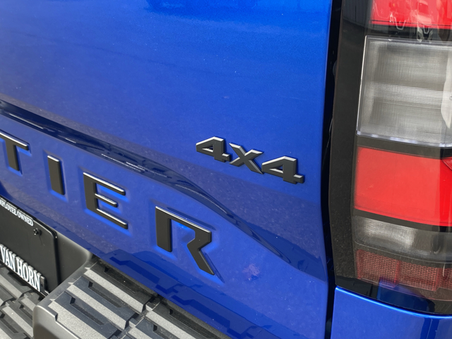2026 Nissan Frontier SV