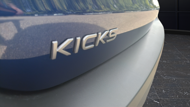 2027 Nissan Kicks SV