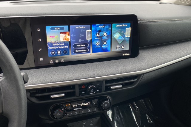 2027 Nissan Kicks SV