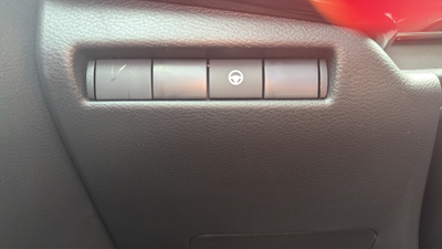 2027 Nissan Kicks SR