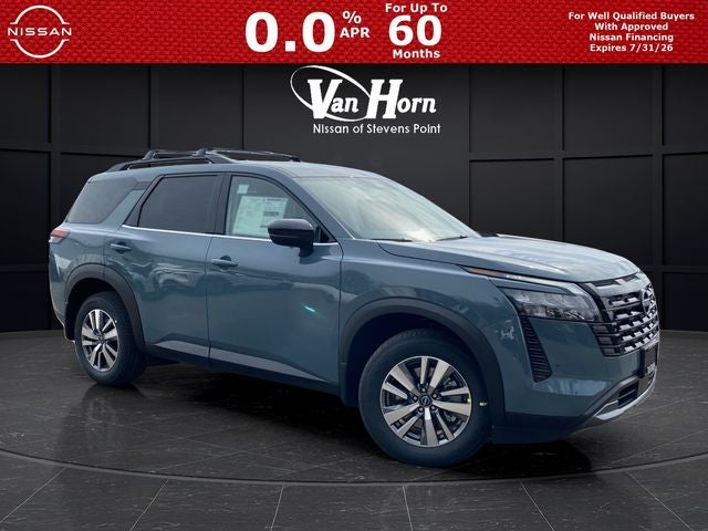 2026 Nissan Pathfinder SL