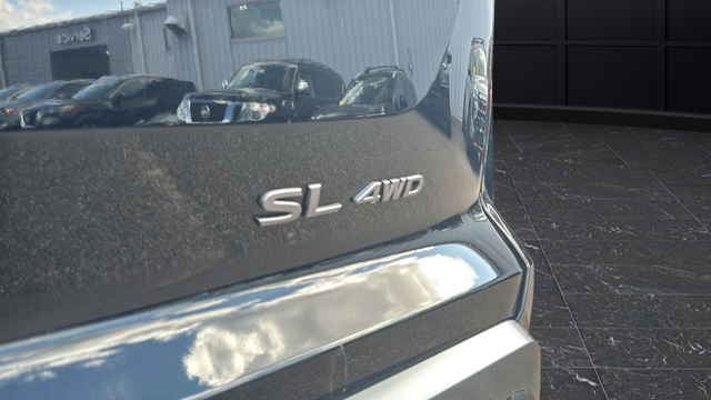 2026 Nissan Pathfinder SL
