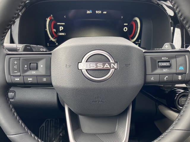 2026 Nissan Pathfinder SL